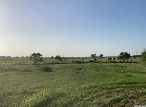 0 County Road 117, Floresville, TX 78114