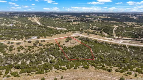 000 Murray Rdg, Kerrville, TX 78028