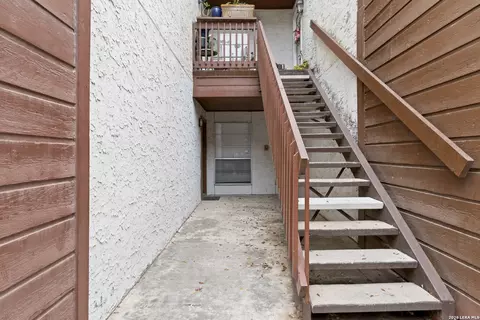 10527 Perrin Beitel Rd #C104, San Antonio, TX 78217