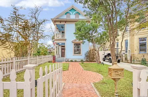 123 Cedar, San Antonio, TX 78210