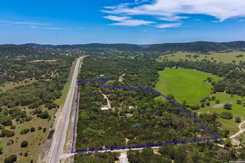 3364 Hwy 173 S, Bandera, TX 78003