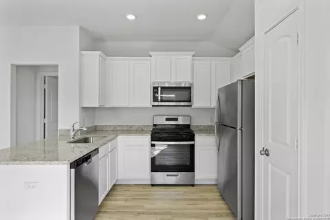 Other - 14906 Telfaire Mdw, Von Ormy, TX 78073 photo 2 of 7