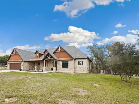 1119 Sunrise Pl, Spring Branch, TX 78070