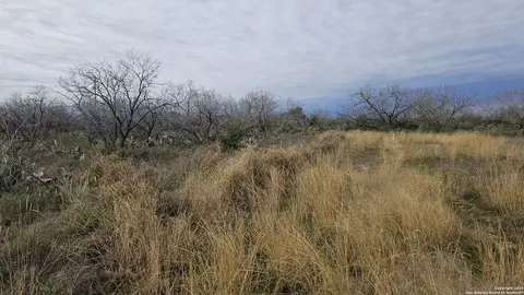 949 W Ave K Lots 3283-3285, Christine, TX 78012