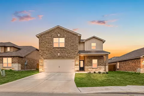11815 Wolf Cyn, San Antonio, TX 78252