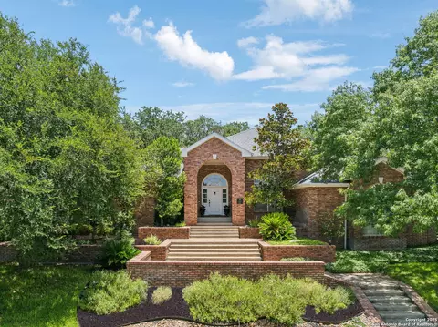 10 Inwood Mnr, San Antonio, TX 78248