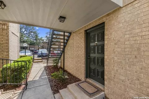 11843 Braesview #2101, San Antonio, TX 78213