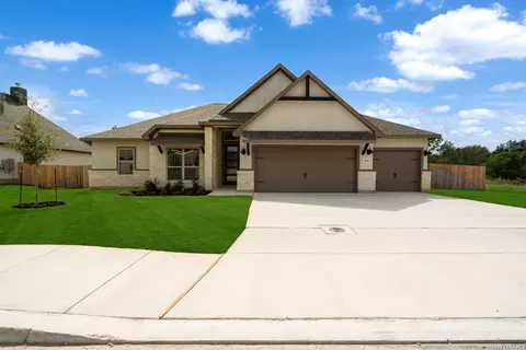 254 Allen, Castroville, TX 78009