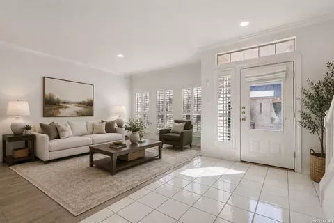 158 Oakwell Farms #158, San Antonio, TX 78218