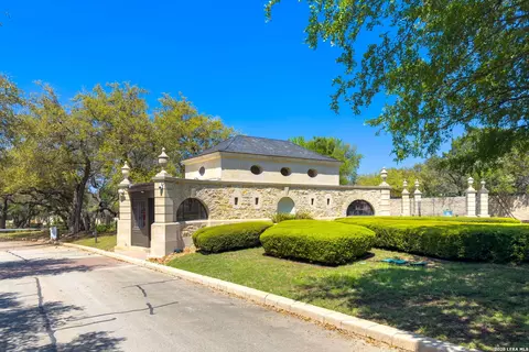 87 Simsbury, San Antonio, TX 78230