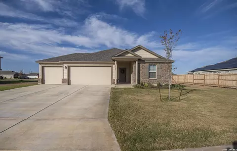 9321 Bronze Cyn, Atascosa, TX 78002