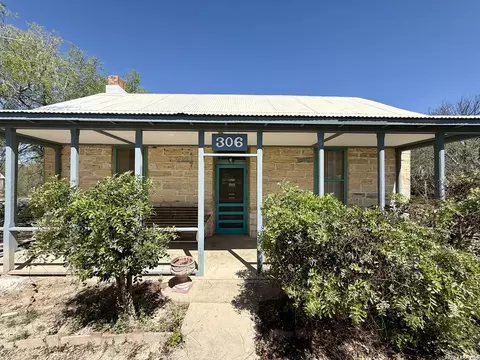 306 El Paso, Brackettville, TX 78832