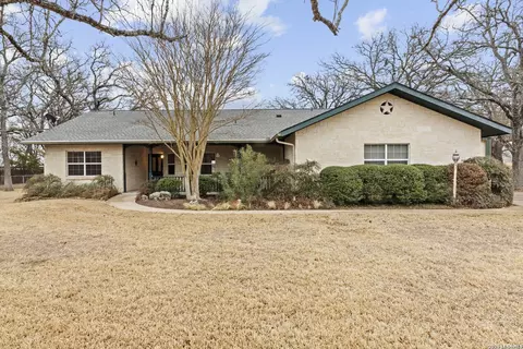 237 Emerald, Fredericksburg, TX 78624