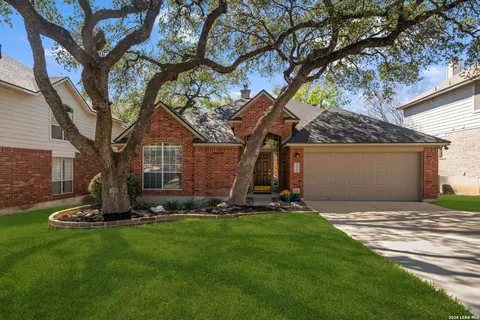 17307 Sendero Fls, San Antonio, TX 78232