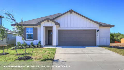 261 Yellowstone Dr, Kyle, TX 78640