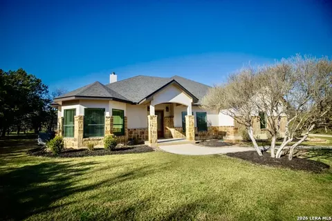 750 Cambridge, New Braunfels, TX 78132