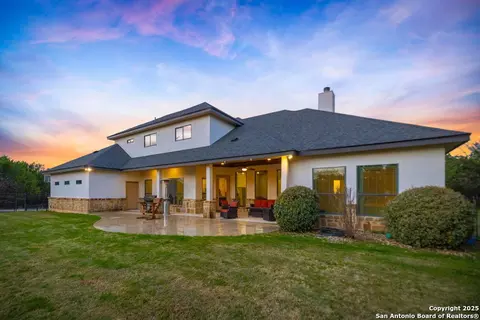 750 Cambridge, New Braunfels, TX 78132