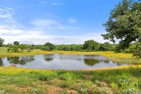 3722 Ranch Road 2241, Llano, TX 78643