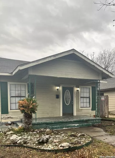 206 Thompson, San Antonio, TX 78225