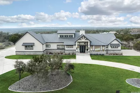 340 Copper Crst, New Braunfels, TX 78132