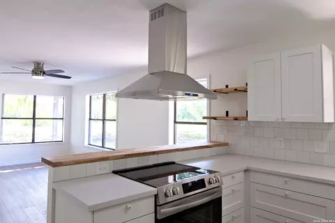 Kitchen - 202 Ranch Rd, Mathis, TX 78368 photo 3 of 6