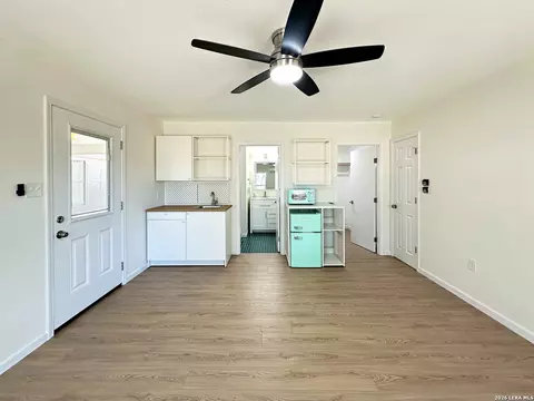 Living - 202 Ranch Rd, Mathis, TX 78368 photo 5 of 5
