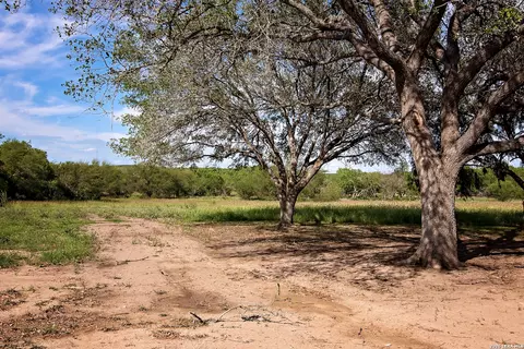 Other - 202 Ranch Rd, Mathis, TX 78368 photo 9 of 13