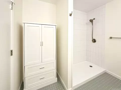 Bath - 202 Ranch Rd, Mathis, TX 78368 photo 4 of 6