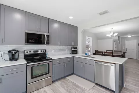 10922 Livewater, San Antonio, TX 78245