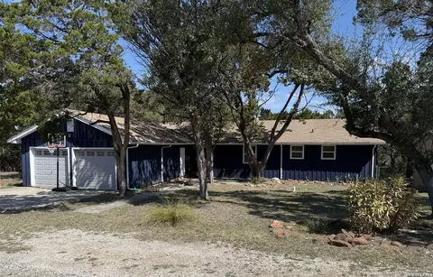 1154 Spitz Kegel Vw, Canyon Lake, TX 78133