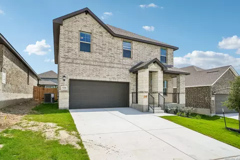 1226 Nikos Holw, San Antonio, TX 78245