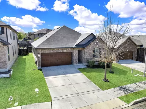 424 Landmark Fls, Cibolo, TX 78108