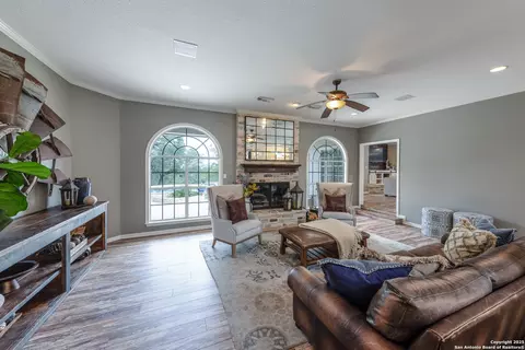 Living - 7046 Devonshire, Spring Branch, TX 78070 photo 3 of 8