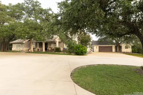 Exterior - 7046 Devonshire, Spring Branch, TX 78070 photo 4 of 6