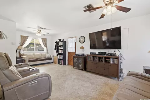 4102 Hunting Path, San Antonio, TX 78218