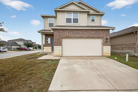 13003 Lineberry Ln, Saint Hedwig, TX 78152