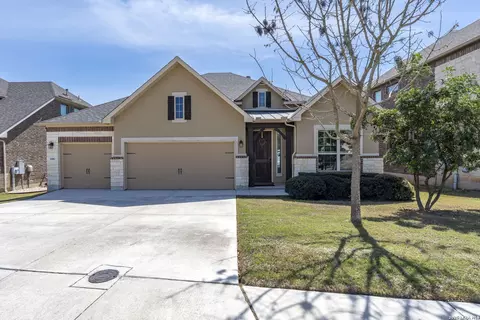 1082 Cedar Glen Dr, New Braunfels, TX 78132