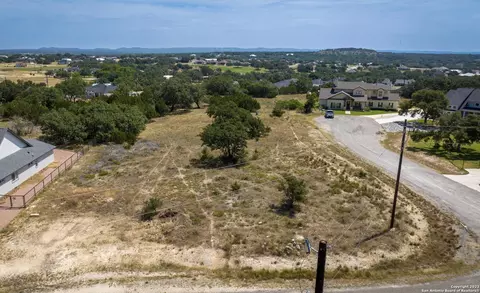 103 Silas Parker, Blanco, TX 78606