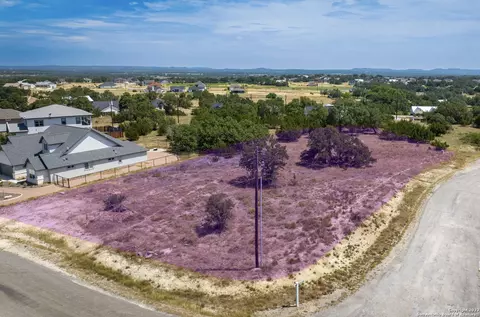 103 Silas Parker, Blanco, TX 78606