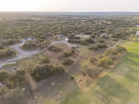 116 S Jesse Stiff, Blanco, TX 78606 photo 3
