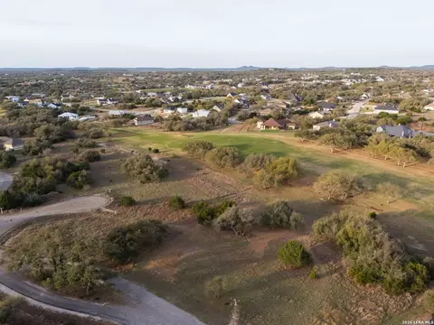 116 S Jesse Stiff, Blanco, TX 78606 photo 11