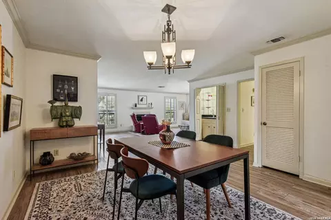 2611 Eisenhauer #1403, San Antonio, TX 78209