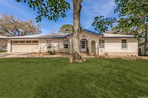 17218 Happy Holw, San Antonio, TX 78232