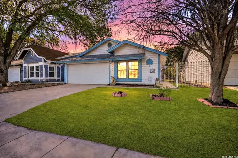 3916 Chimney Spgs, San Antonio, TX 78247