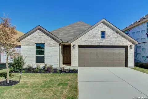 2827 Sacaton Dr, New Braunfels, TX 78130