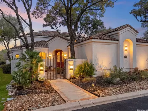 1 Waterford Gln, San Antonio, TX 78257