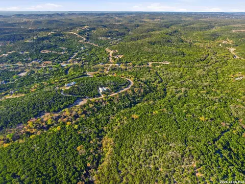 386 Private Road 1712, Mico, TX 78056