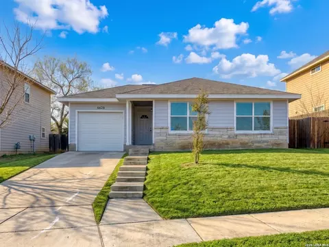 6626 Woodstock, San Antonio, TX 78223