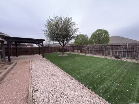 6907 Saddle Ct, Midland, TX 79705