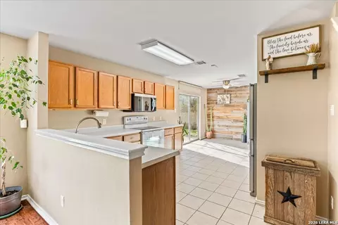 Kitchen - 116 Devons, Buda, TX 78610 photo 1 of 5